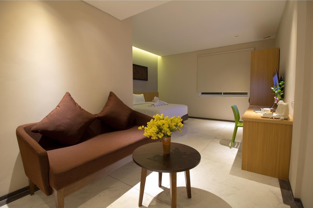 Vinotel Чиребон Экстерьер фото